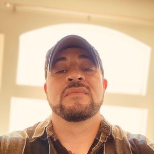 Meet your Posher, Adrian